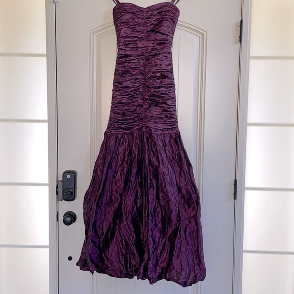 BCBG floor length gown/prom dress 👗 - Picture 4 of 11